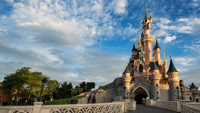 Disneyland Paris : une attraction culte va disparaître, pour faire place aux Avengers !