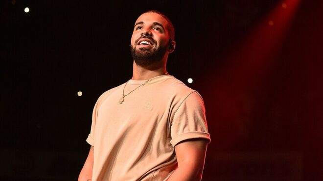 Drake accusé d’agression sexuelle : la victime présumée livre un récit assez… répugnant !
