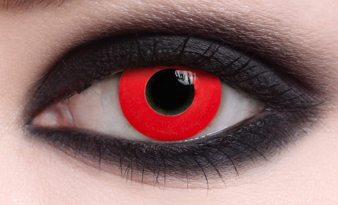 Les lentilles de fantaisie utilisées pour Halloween peuvent être très dangereuses.