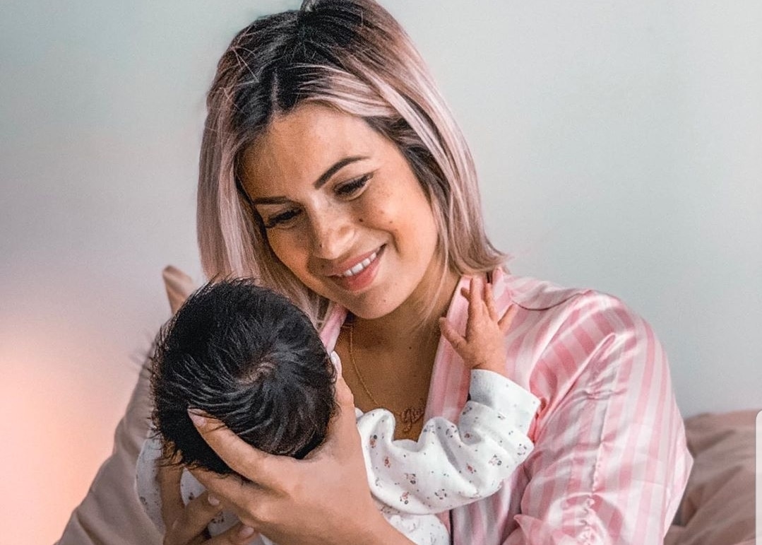 Carla Moreau répond à ceux qui disent qu'elle se fait de l'argent sur le dos de sa fille