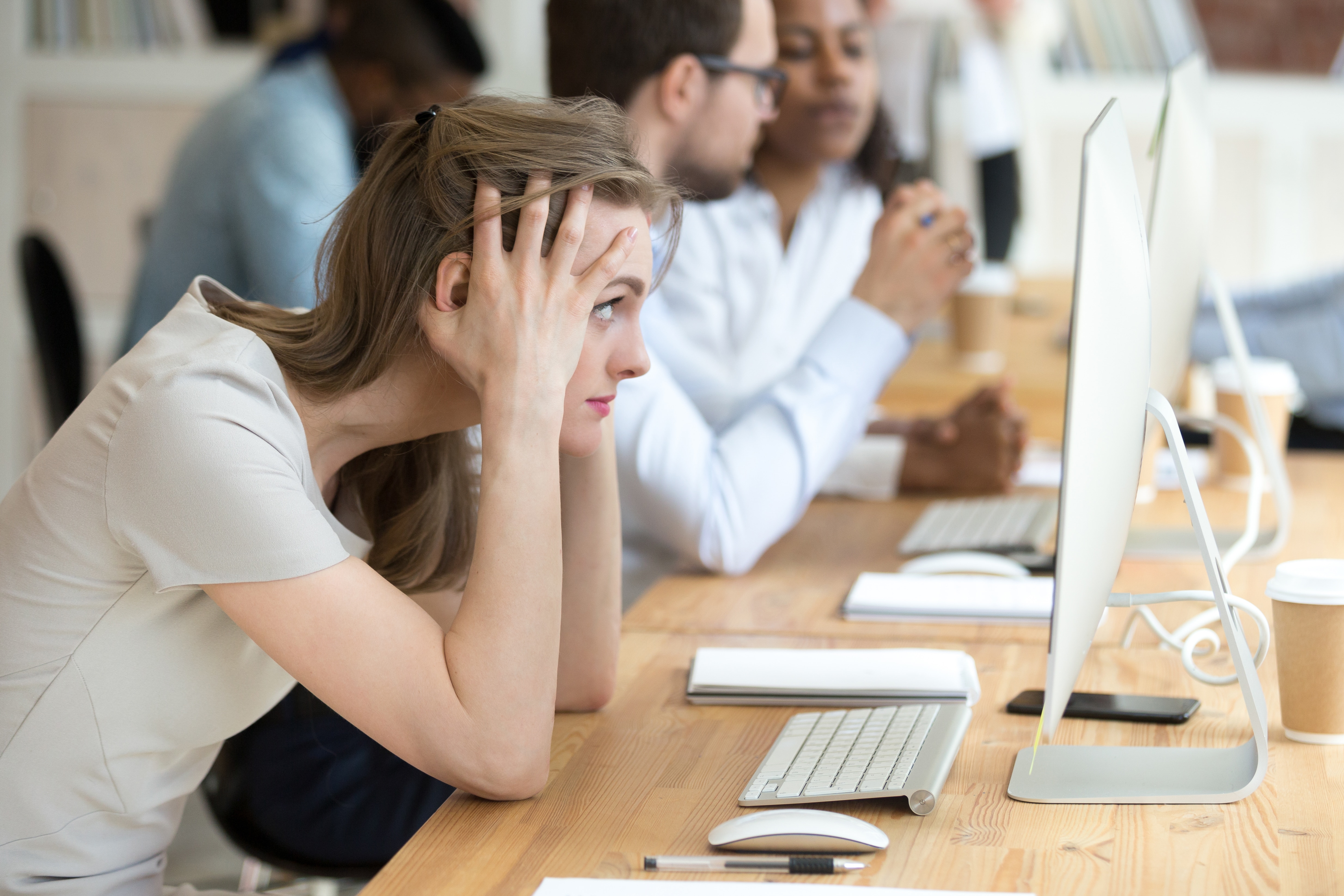 Fatigue, sensibilité au bruit et irritabilité sont causées par le stress