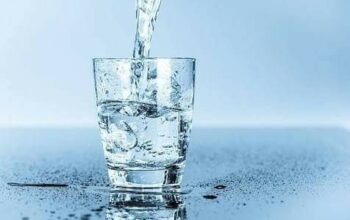 L'eau n'hydrate pas !
