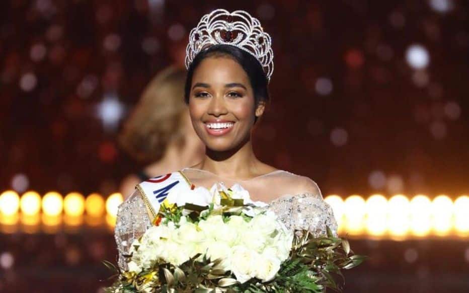 Miss France 2020 : Clémence Botino fait des révélations sur les tensions entre les Miss