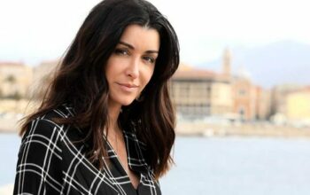 La chanteuse Jenifer !