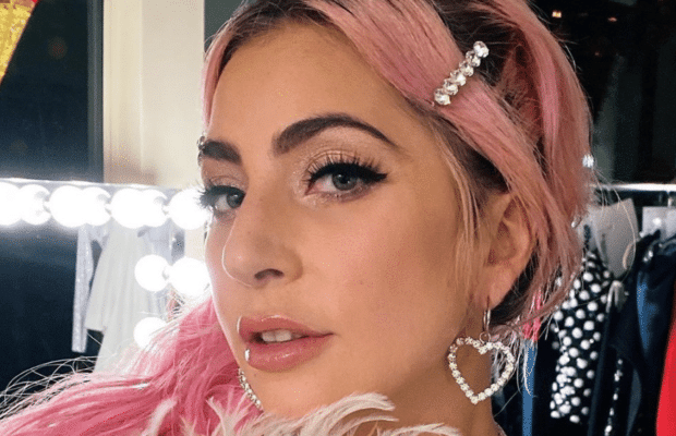 Lady Gaga est amoureuse : elle présente son nouveau chéri