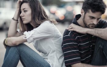 Il existe certains signes du zodiaque dont le comportement et la personnalité les poussent à faire du mal à leurs femmes lorsqu'ils sont en couples.