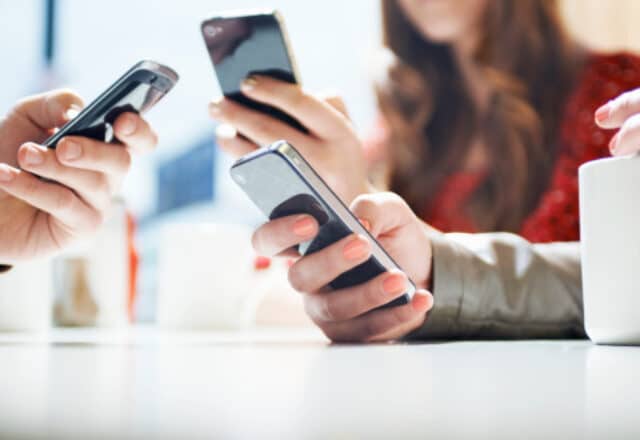 Ces astuces pour ne plus être accro à son téléphone