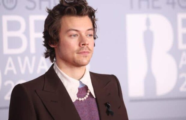 Harry Styles victime de vol : l’ex-One Direction raconte les détails de son agression