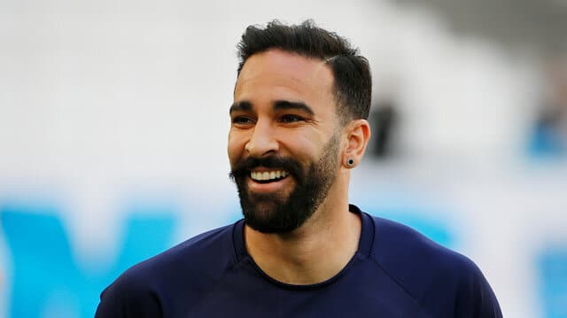 adil-rami-apercu-tres-proche-candidate-tele-realite