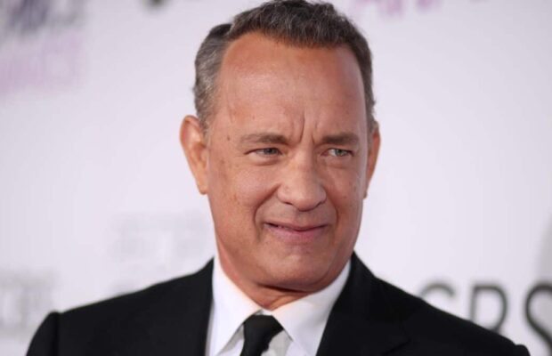 coronavirus-tom-hanks-offre-cadeau-corona-garon-harcele-prenom