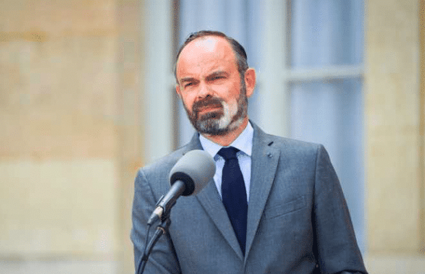 Édouard Philippe : sa barbe blanchie, le Premier ministre se confie sur sa maladie