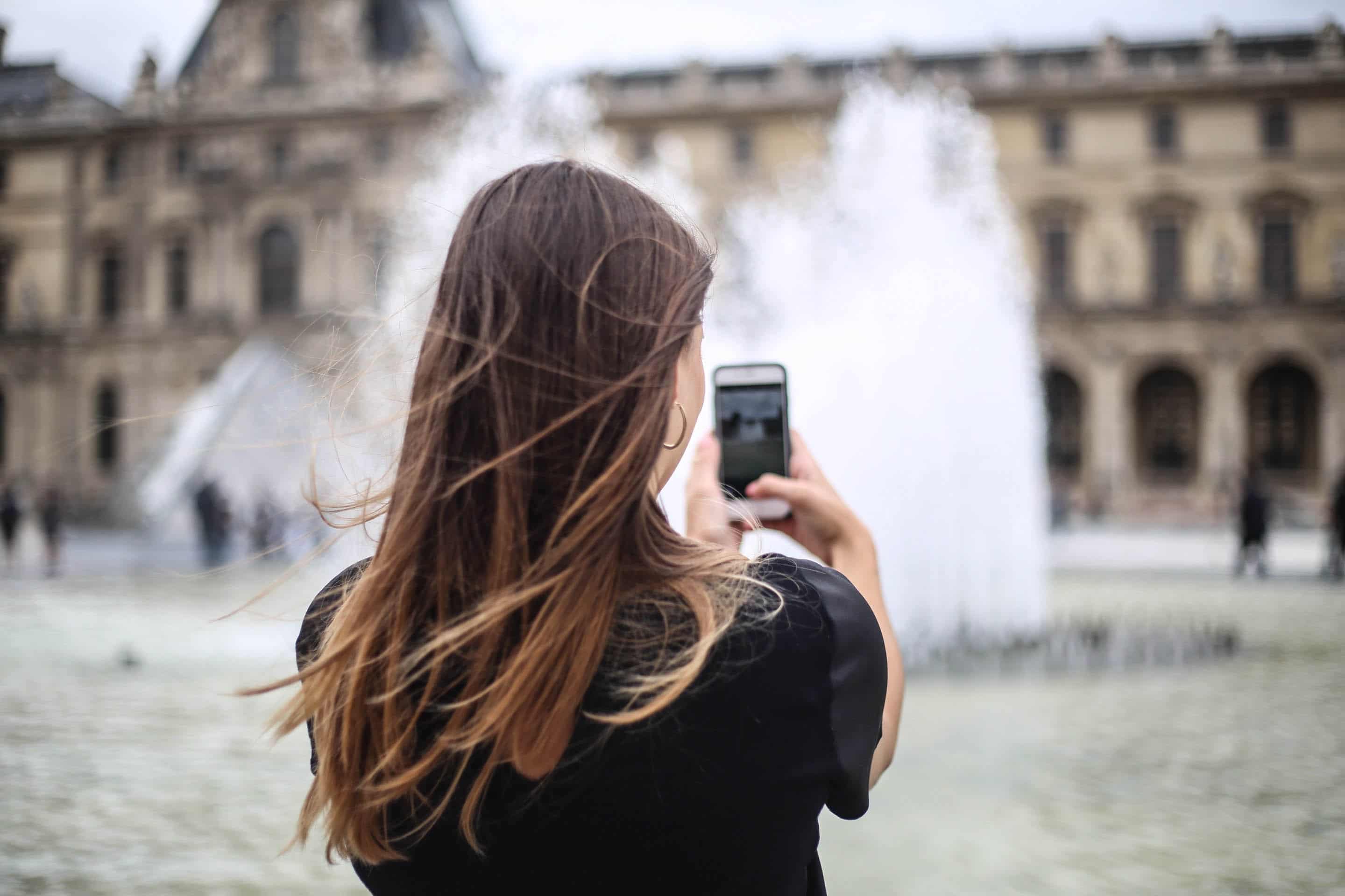 Votre signe astrologique en dit long sur votre manière de prendre des selfies