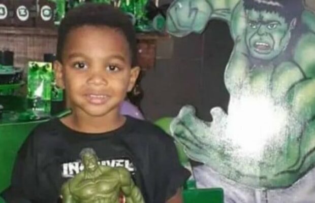 Un petit garçon de 4 ans décède après avoir été tiré dessus pendant sa fête d'anniversaire