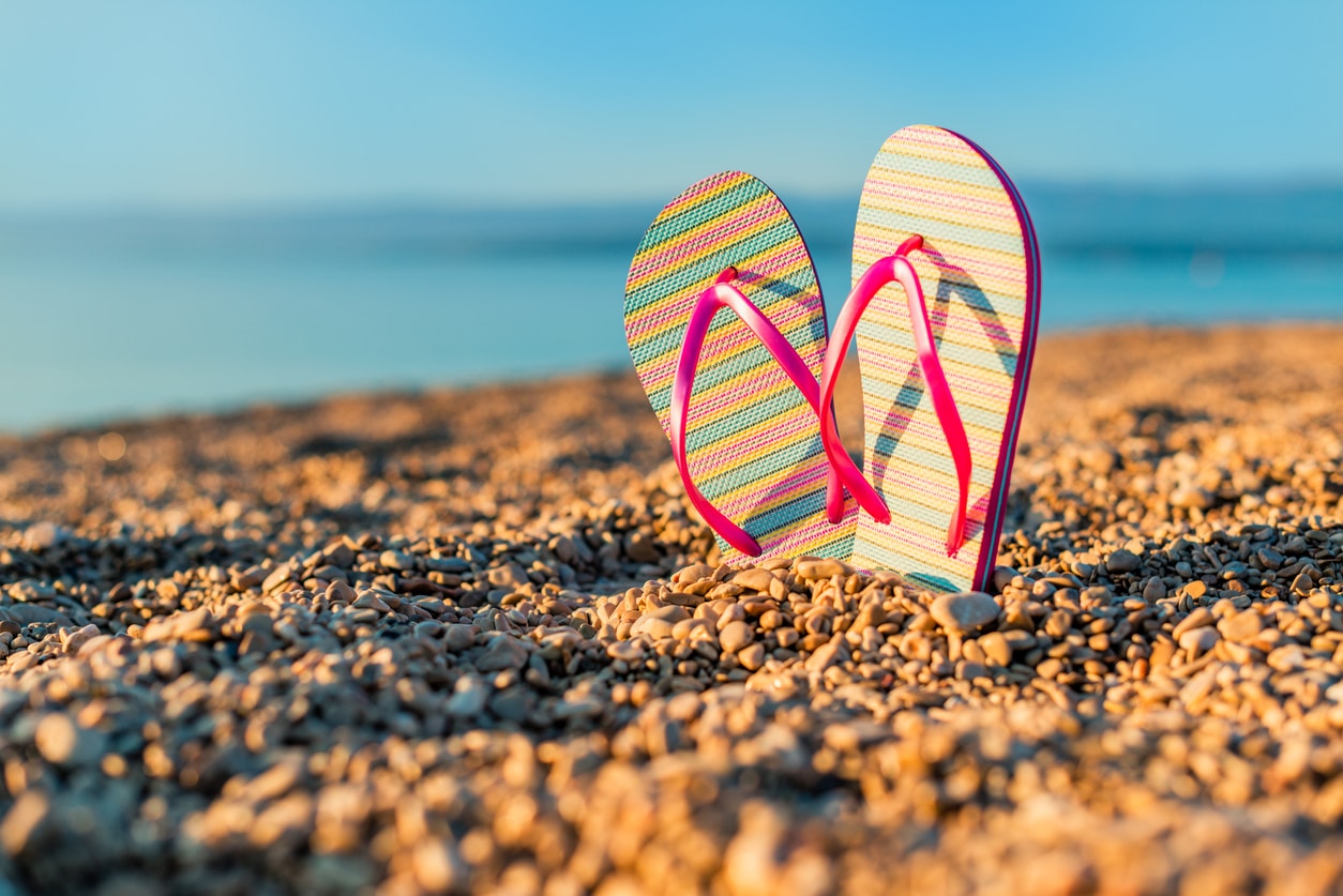 Quelle est la paire de tongs idéale pour vous selon votre signe du zodiaque ?