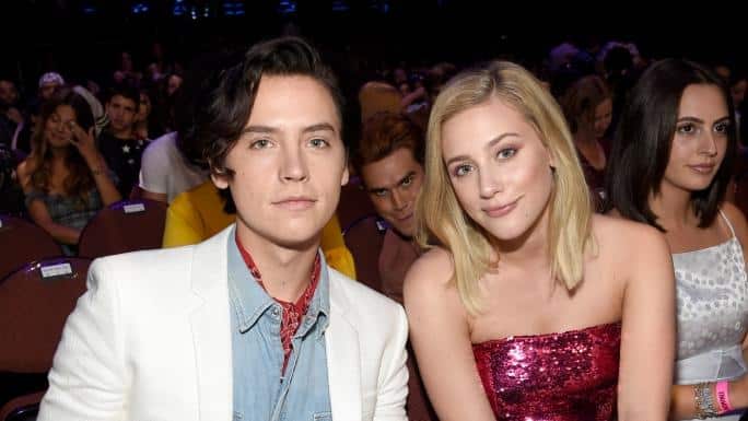 Cole Sprouse et Lili Reinhart accusés d'agression sexuelle : les ex répondent