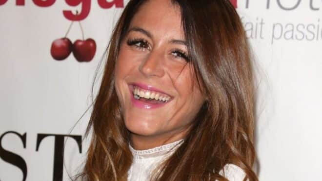 Anaïs Camizuli succombe à une nouvelle technique pour maigrir et surprend avec le résultat !