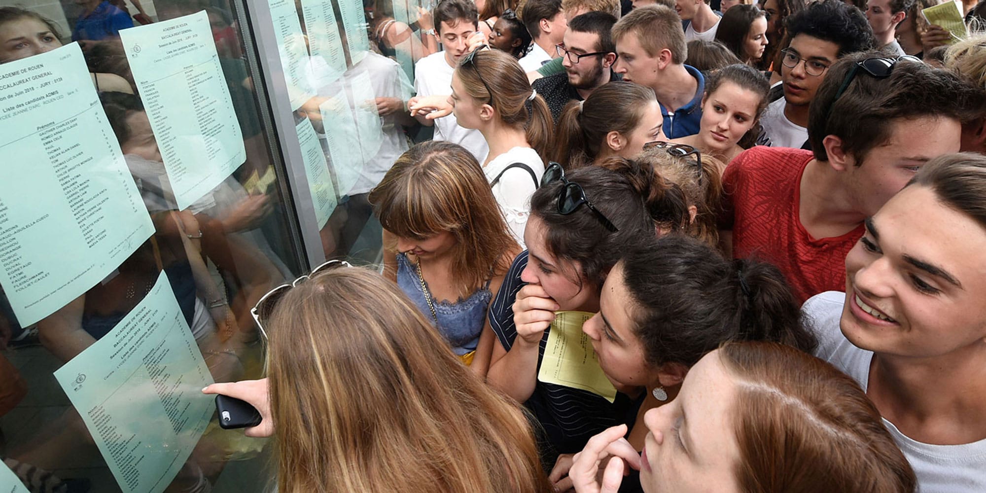 Bac 2020 : une classe entière recalée, la directrice prend la parole et saisit le rectorat