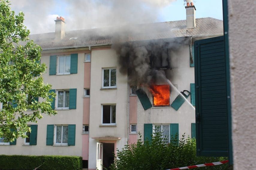 Creil : des jeunes sauvent la vie de 2 enfants et d'une mamie des flammes