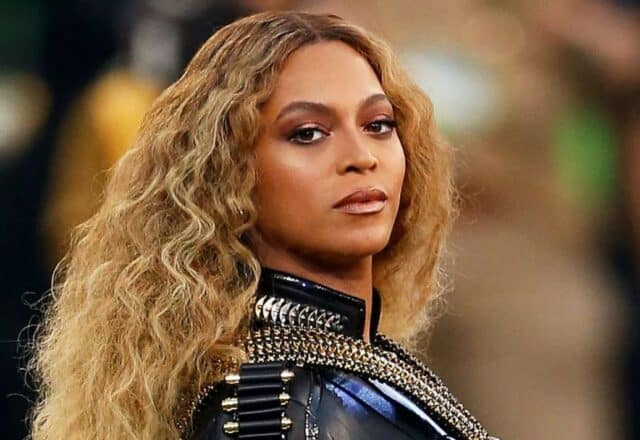 Beyoncé : culte satanique, fausse identité... Un homme politique s'en prend à elle et l'accuse