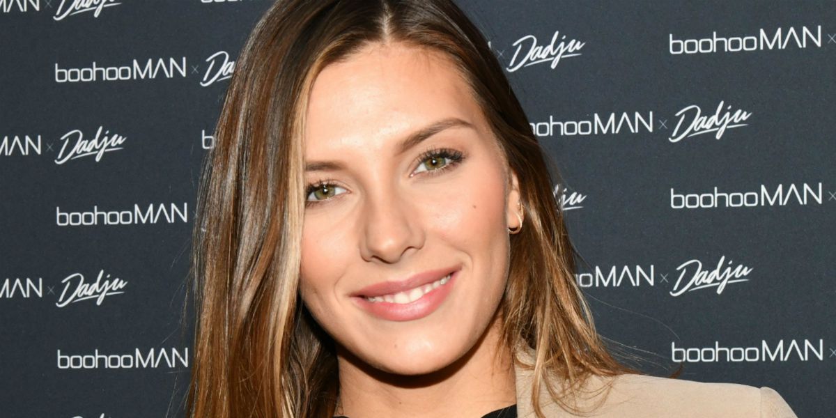 Camille Cerf : elle répond à tous ceux qui l’accusent d’être entretenue par Iris Mittenaere