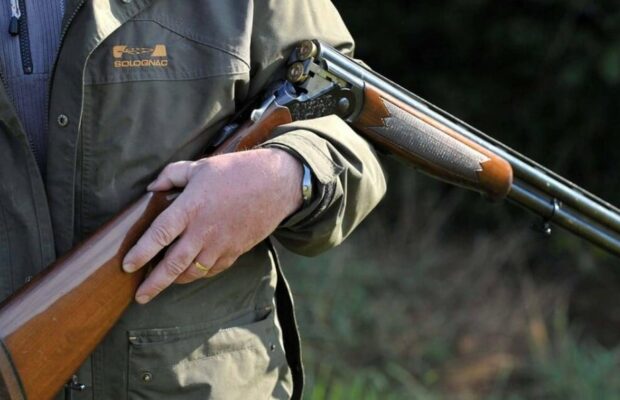 Charente-Maritime : un jeune chasseur de 16 ans se tue avec son fusil par accident