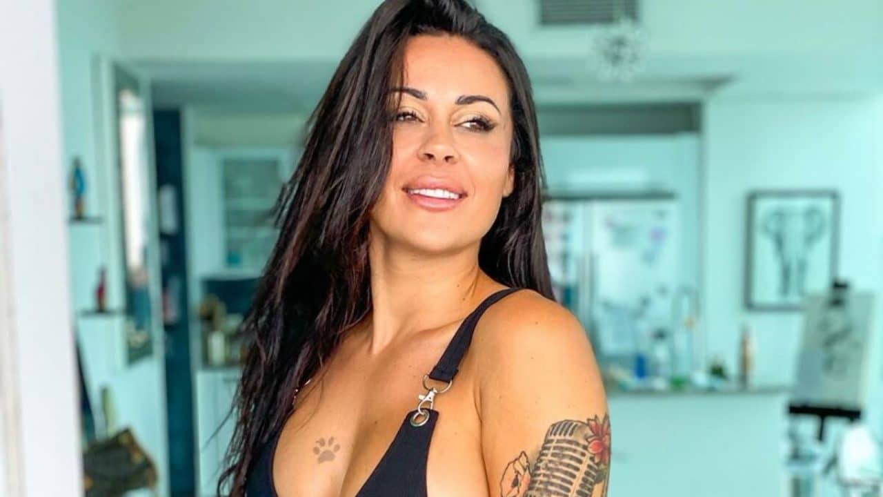 Shanna Kress : de retour en France, elle annonce l’arrivée d’un nouveau son