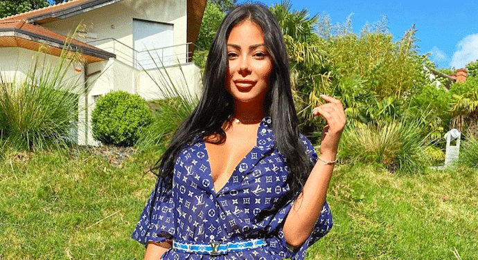 Maeva Ghennam : agressée à Marseille, elle se fait voler son téléphone et sa montre Rolex