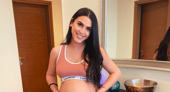 Camélia Benattia : la belle-soeur de Nabilla accouche de son premier bébé