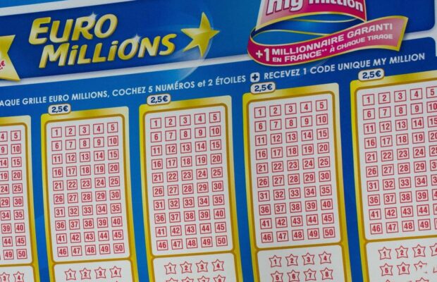 Euromillions : après avoir remporté 187 millions d'euros, sa famille tente de l'escroquer