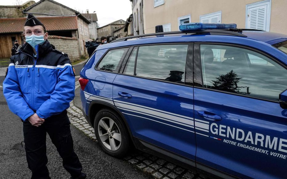 La 1ère épouse du meurtrier de Saint-Just qui tué 3 gendarmes témoigne