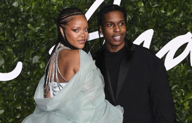 Rihanna et A$AP Rocky en couple : une trace de rouge à lèvres met tout le monde d'accord