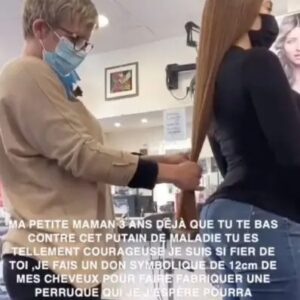 Kim Glow : sa mère atteinte d'un cancer, elle fait don de ses cheveux 