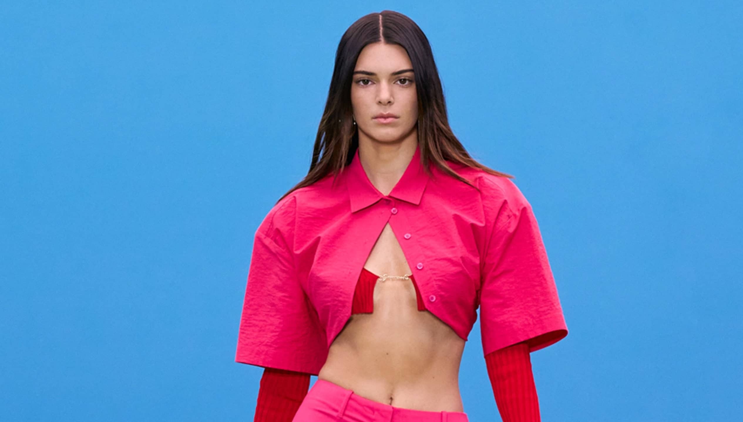 Kendall Jenner défile pour Jacquemus