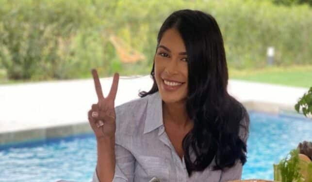 Ayem Nour : très sexy en sous-vêtements, elle dévoile sa nouvelle silhouette !