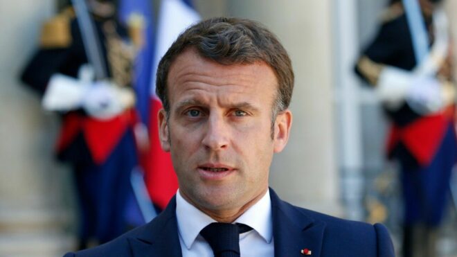 Nouvelles restrictions contre la Covid-19 : Emmanuel Macron fait de nouvelles annonces !