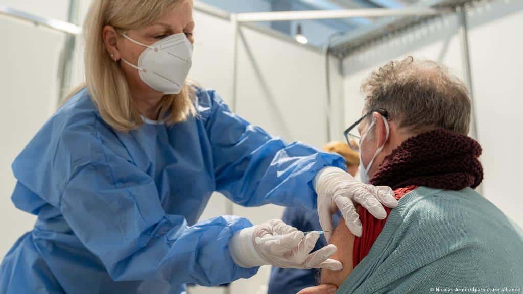 Covid-19 : faut-il craindre une 5ème vague de l’épidémie en France ?