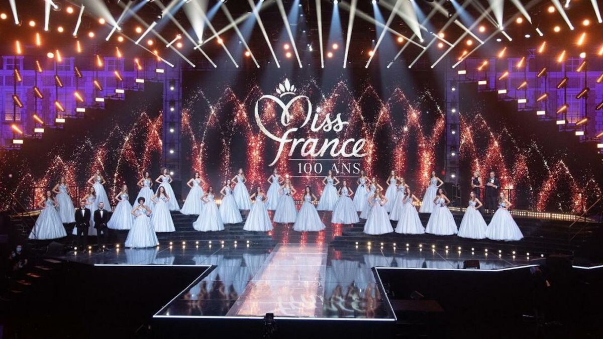 Miss France 2022 : cet exercice pour que les candidates gagnent en éloquence