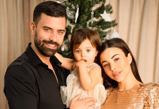 Rym Renom et Vincent Queijo (Mamans & Célèbres) : première photo de leur fille Alma, née prématurée