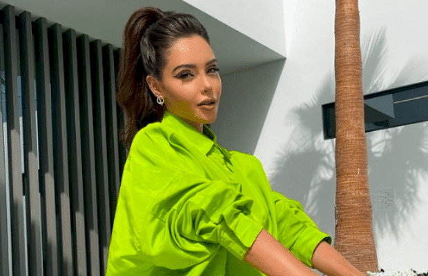 Nabilla : enceinte d’une petite fille ? Elle prend la parole