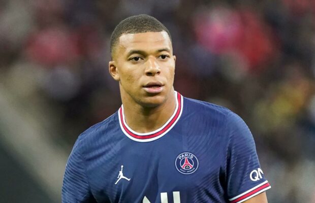 Kylian M'bappé, en couple avec une célèbre candidate de télé-réalité ? Elle réagit !