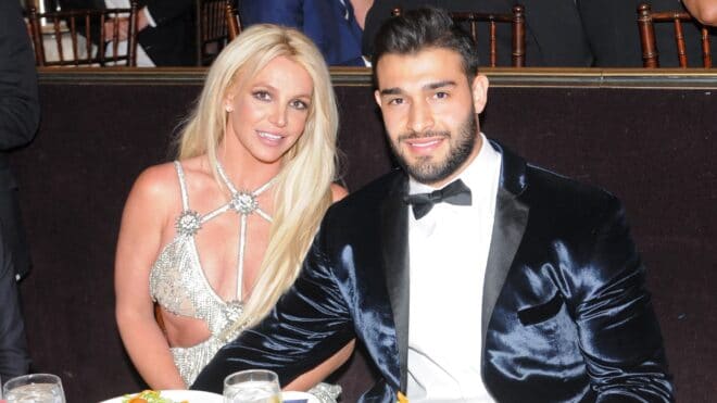 Britney Spears enceinte : pourquoi Sam Asghari ne veut pas connaître le sexe du bébé  ? La réponse dévoilée !