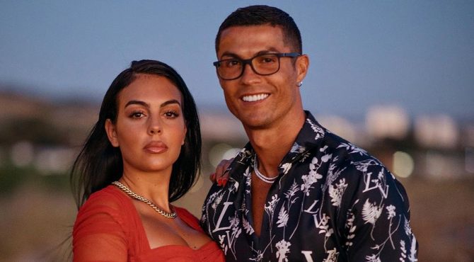 Cristiano Ronaldo : il verse de l’argent tous les mois à sa compagne Georgina Rodriguez