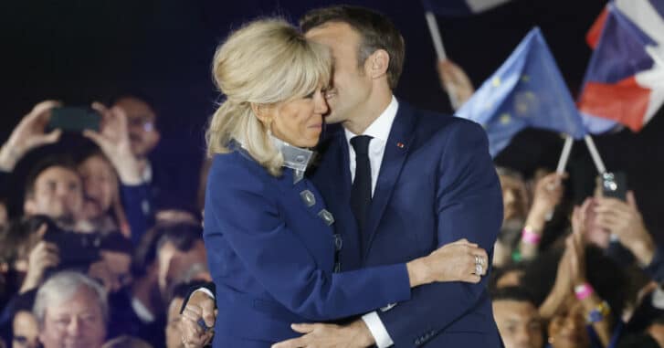 'C'est un petit secret' : Bernard Montiel explique la demande de Brigitte Macron pour l'investiture d'Emmanuel Macron