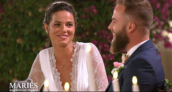 Mariés au premier regard : accusée de manipulation par Caroline, la production sort du silence !