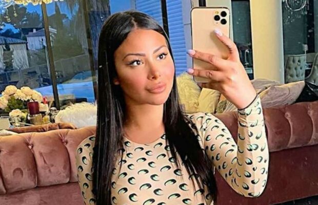 Maeva Ghennam : elle se serait fait refaire le visage en secret