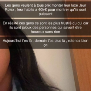 Feliccia : elle en vient aux mains dans un restaurant en Turquie