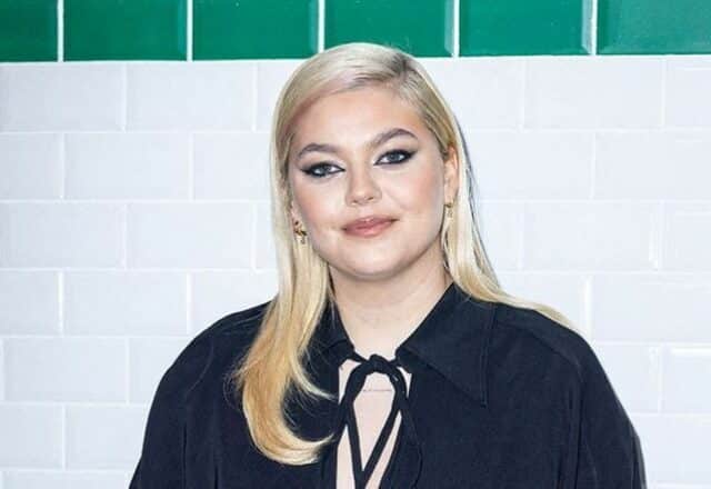 Louane : en larmes dans The Voice Kids, elle fond en larmes