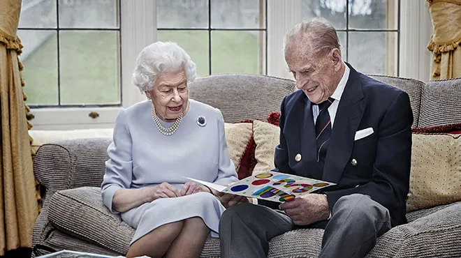 Elizabeth II : la Reine d'Angleterre a toujours fait chambre à part avec son mari le prince Philip