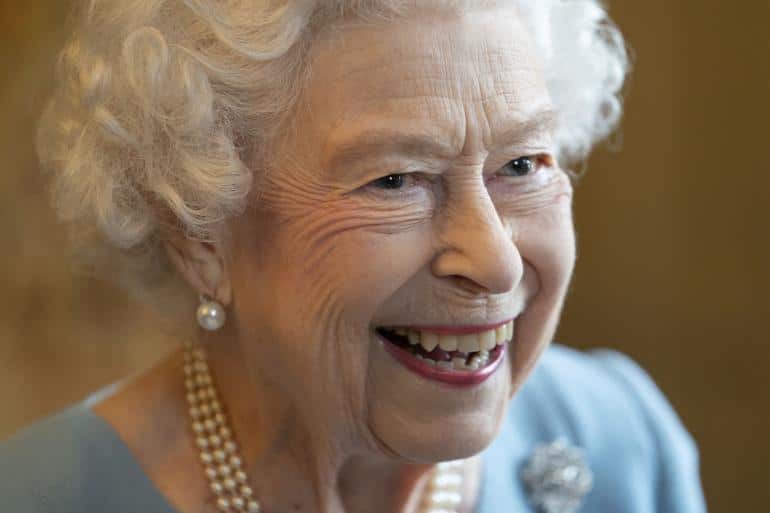 Elizabeth II : elle ne mettait pas son rouge à lèvres au hasard
