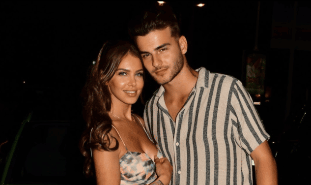 Adixia : de nouveau en couple avec Simon Castaldi, les internautes lui tombent dessus !
